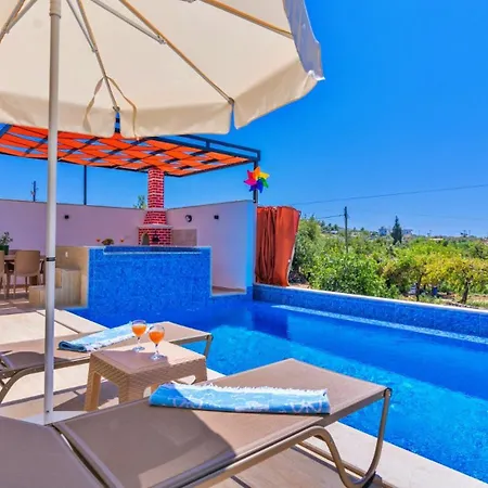 Willa Uzumlu Village 2 Bedroom Luxury With Pool