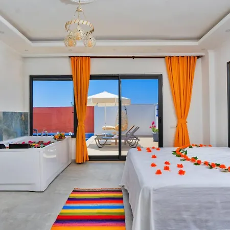 Willa Uzumlu Village 2 Bedroom Luxury With Pool Kalkan