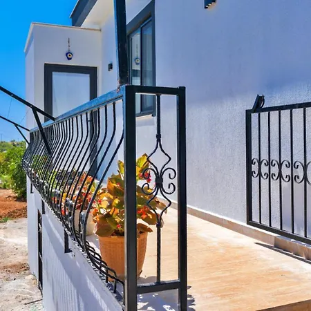 Uzumlu Village 2 Bedroom Luxury With Pool Kalkan
