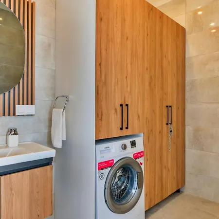 Uzumlu Village 2 Bedroom Luxury With Pool فيلة كالكان