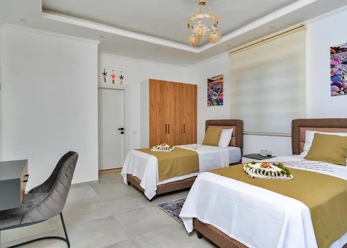 Βίλα Uzumlu Village 2 Bedroom Luxury With Pool