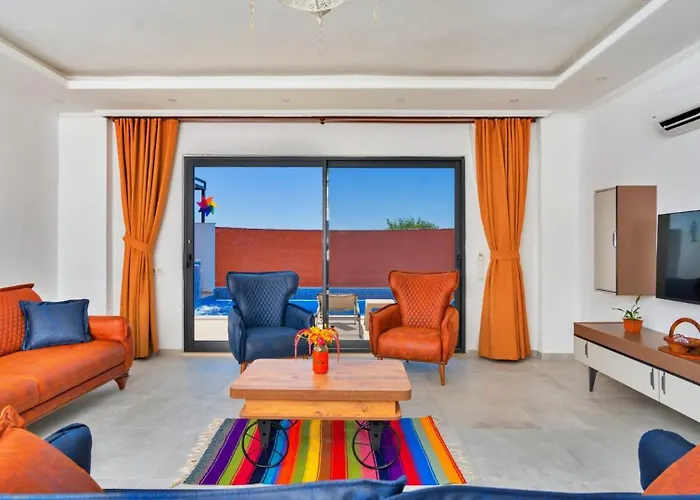 Βίλα Uzumlu Village 2 Bedroom Luxury With Pool Καλκάν