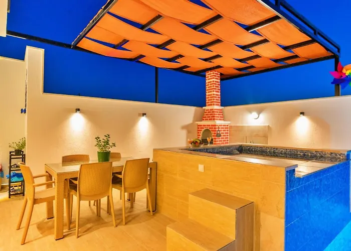 Uzumlu Village 2 Bedroom Luxury With Pool