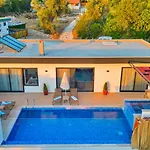 Uzumlu Village 2 Bedroom Luxury With Pool * Kalkan