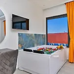 Uzumlu Village 2 Bedroom Luxury With Pool Vila