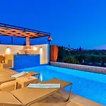 Uzumlu Village 2 Bedroom Luxury With Pool *