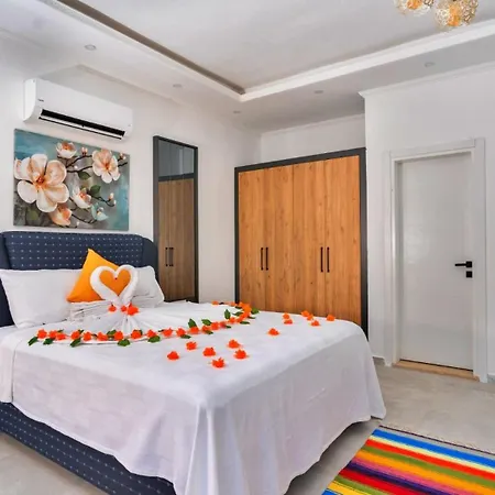 Uzumlu Village 2 Bedroom Luxury With Pool Villa *
