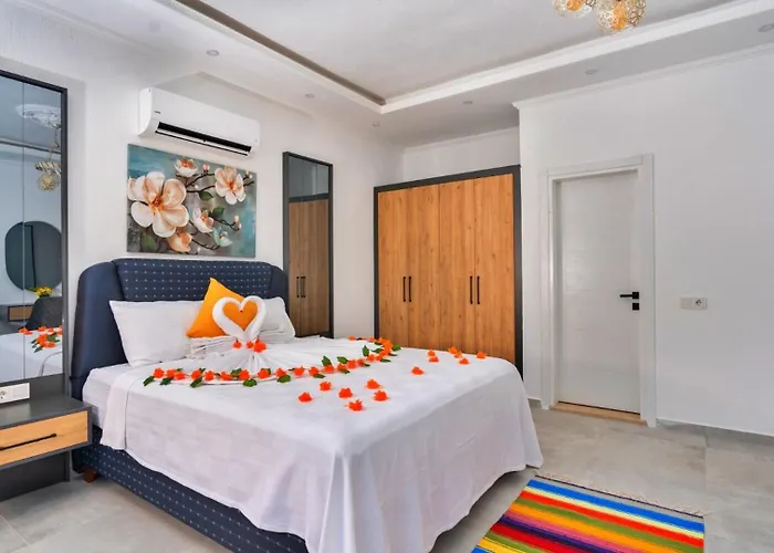 Uzumlu Village 2 Bedroom Luxury With Pool Villa *