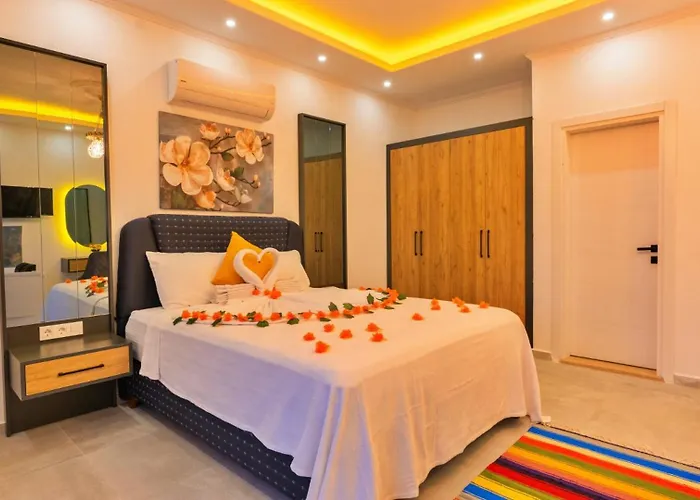 Uzumlu Village 2 Bedroom Luxury With Pool Villa Kalkan